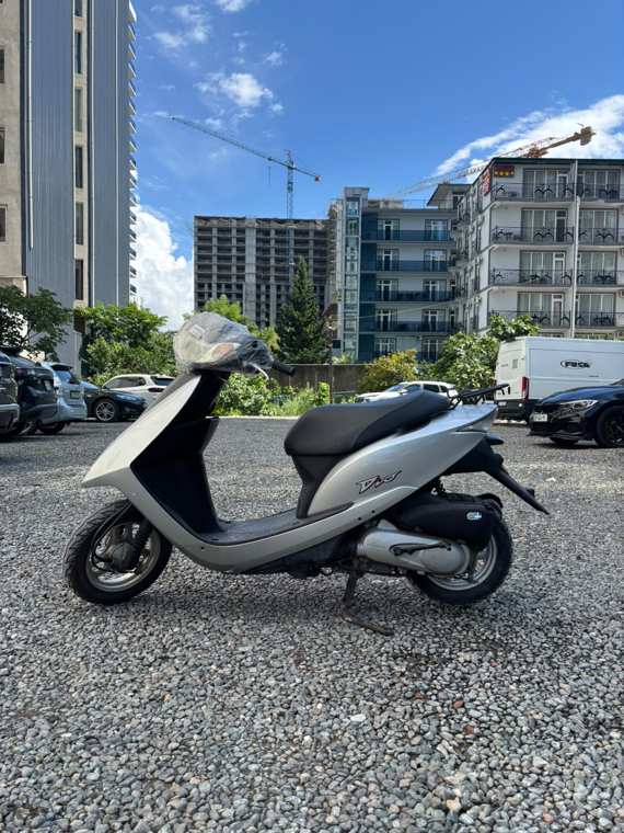 Honda Dio 2004