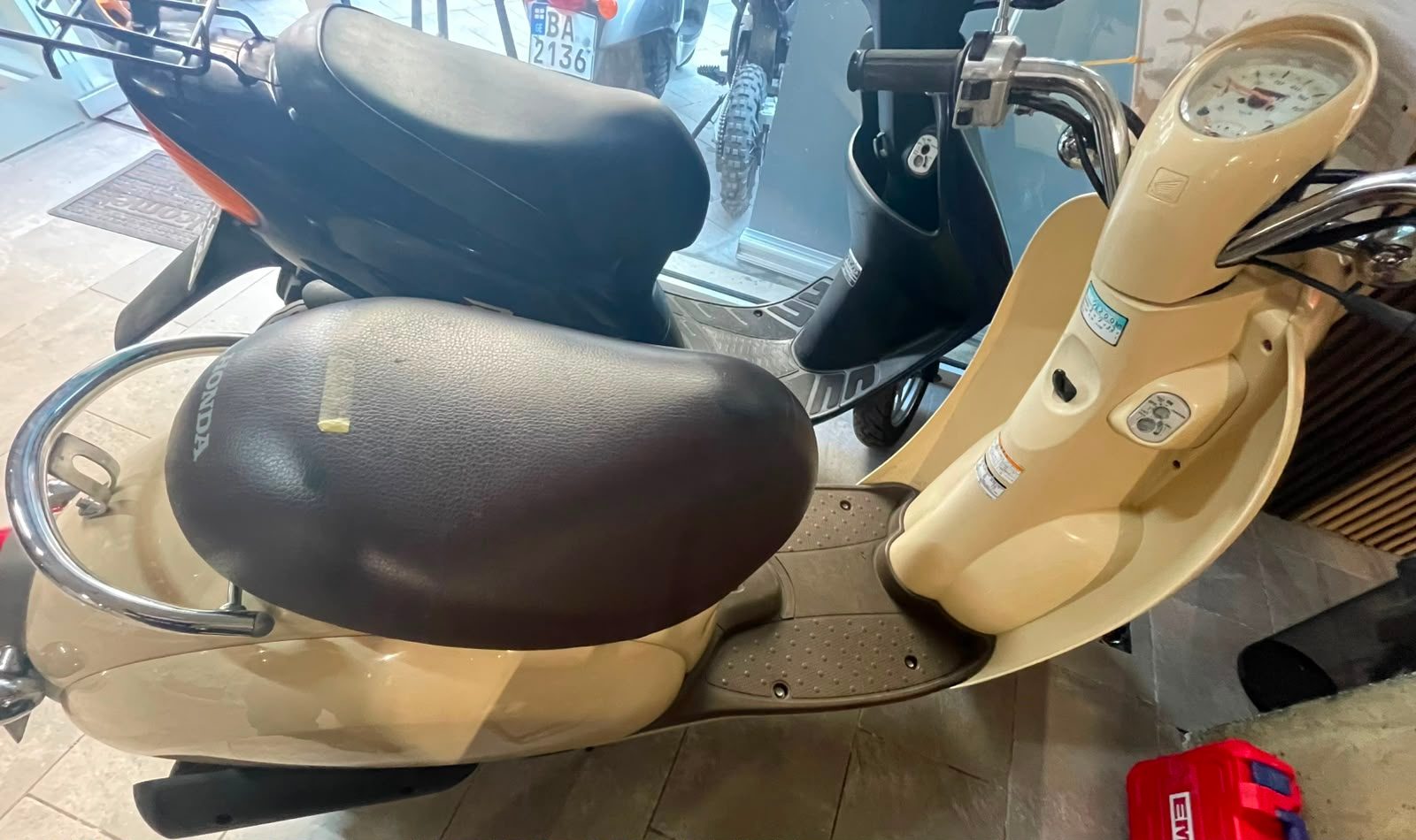 Honda CREA SCOOPY 
