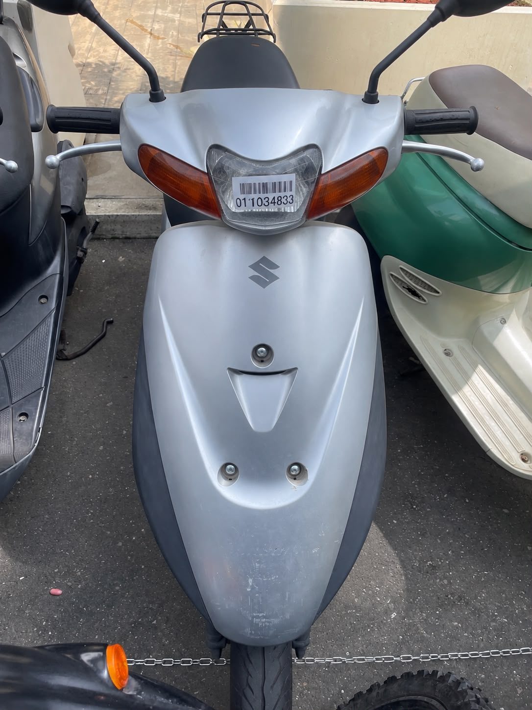 SUZUKI 